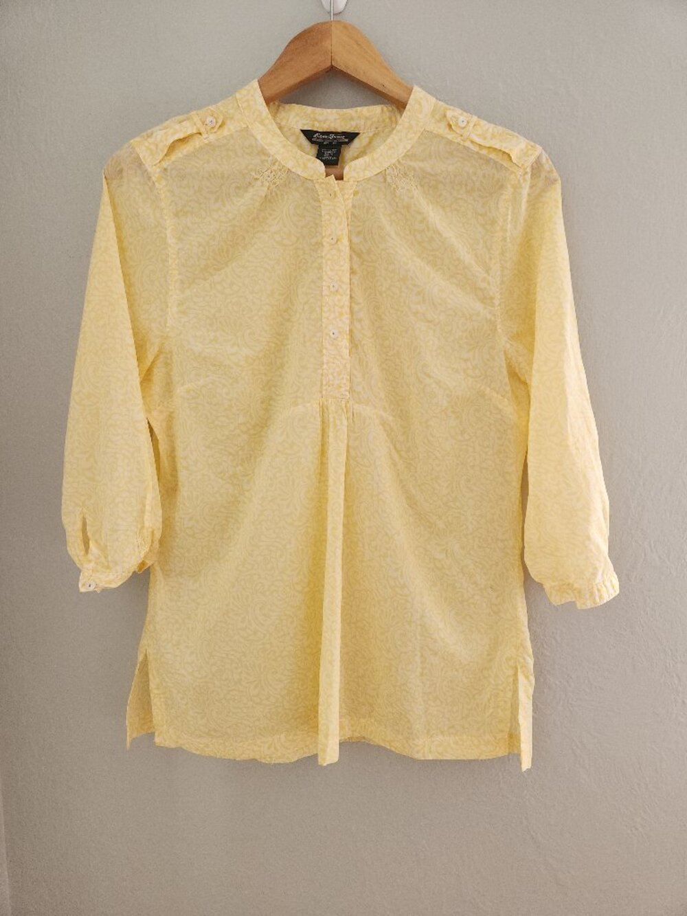 Eddie Bauer Yellow & White Blouse Womens Size Large